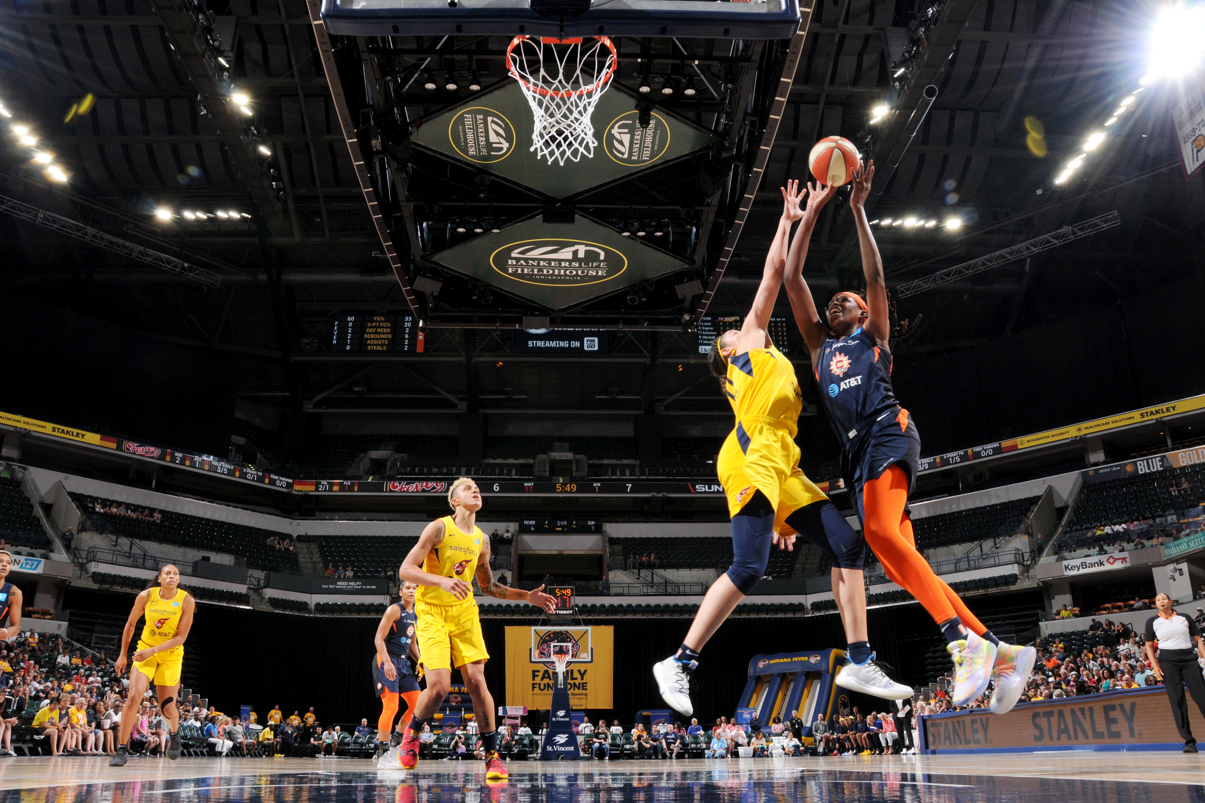 Indiana Fever vs. Connecticut Sun - Game Highlights